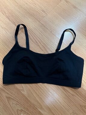 Woman’s Deal Worthy Everyday Comfort Wireless Bralette - Black …182